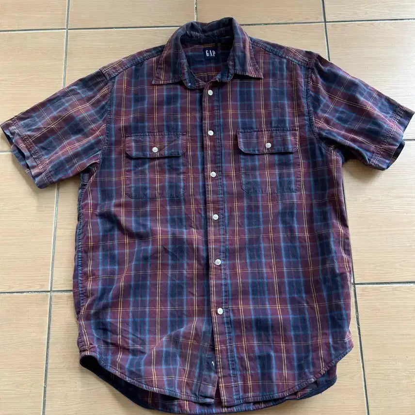 [BUNJANG] 90s-00s Old Gap Two Pocket Plaid Shirt / 90-00s 올드갭 투포켓 체크셔츠