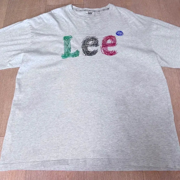 [BUNJANG] Lee Graphic T-shirt (L) / Lee  그래픽 반팔티 (L)
