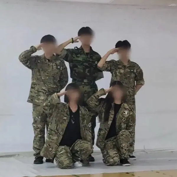 [BUNJANG] Military Uniform Graduation Photo Cosplay Costume Rental / (단체가능/당일가능) 군복 졸업사진 코스프레
