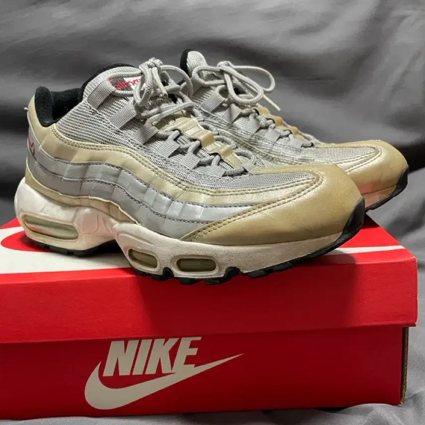[BUNJANG] Nike Air Max 95 QS Silver Bullet / 나이키 에어맥스 95 QS 실버불렛 265