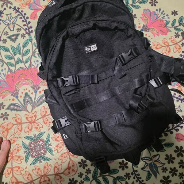 [BUNJANG] New Era Carrier Backpack Black / 뉴에라 캐리어 백팩 블랙