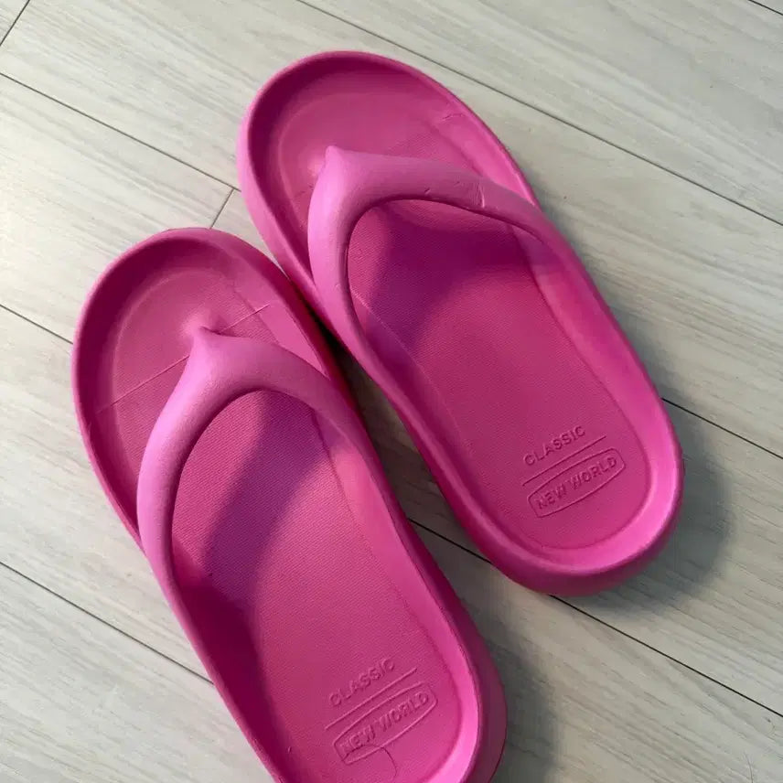 [BUNJANG] Pink Flip-Flops New Arrival / 핑크 쪼리 새상품