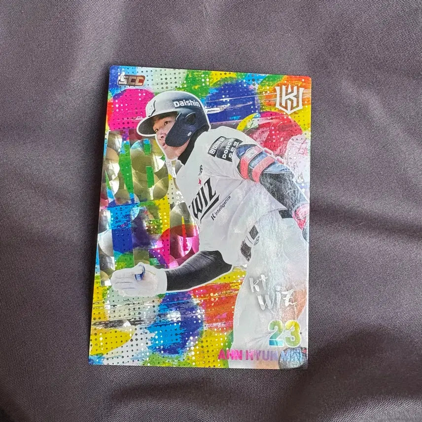 [BUNJANG] KT Wiz Ahn Hyun-min Holo Parallel Baseball Card / Kbo kt 안현민 홀로 패러렐