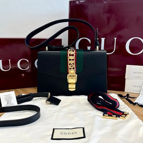 [BUNJANG] Gucci Sylvie Leather Chain Shoulder Crossbody Bag / (영수증있음) 풀구성 정품 구찌 실비 가죽체인백 숄더백 크로스백