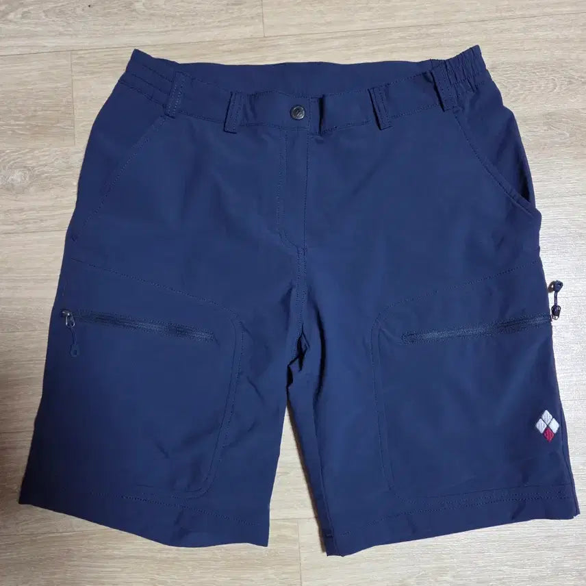 [BUNJANG] Montbell Navy Shorts (Size 73) / 몽벨 반바지 73