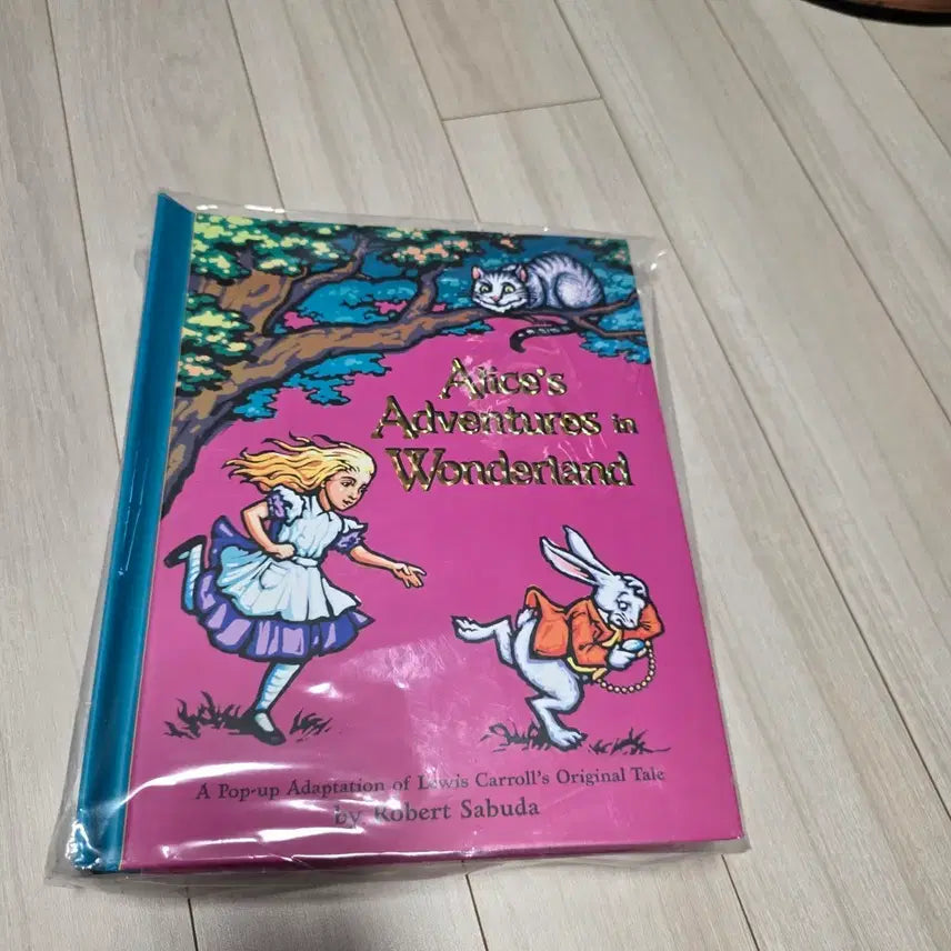 [BUNJANG] Robert Sabuda Alice's Adventures in Wonderland Pop-Up Book / 이상한 나라의 앨리스 팝업북 로버트 사부다