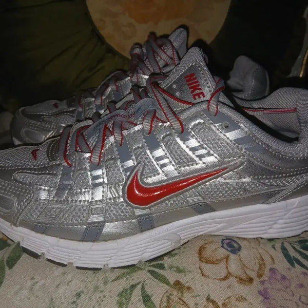 [BUNJANG] Nike P-6000 Sneakers Silver/Red / 나이키 운동화 실버 /레드 P _6000