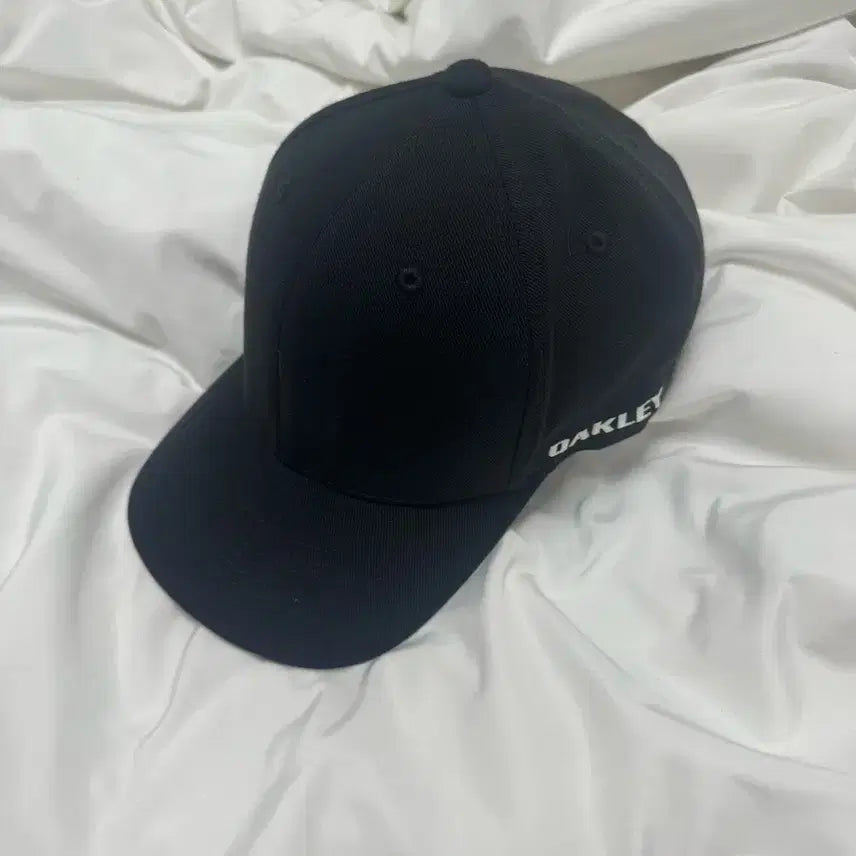 [BUNJANG] Oakley Ball Cap / 택포) 오클리 볼캡