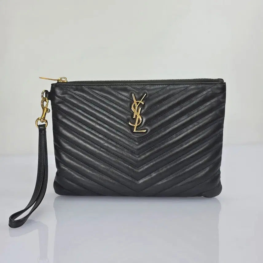 [BUNJANG] Saint Laurent Matelassé Small Pouch Clutch Bag Calfskin / 생로랑 마틀라세 스몰 파우치 클러치백