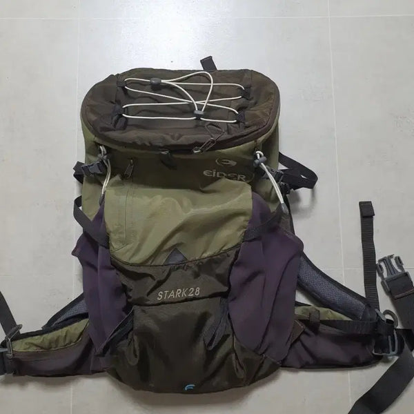 [BUNJANG] Eider STARK28 Hiking Backpack Khaki/Purple / 아이더 STARK28 등산 배낭 카키/보라