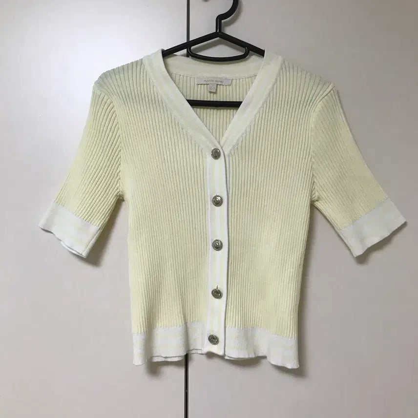 [BUNJANG] Plastic Island Light Yellow Short Sleeve Cardigan Rayon / 플라스틱아일랜드 연노랑 반팔 가디건 레이온