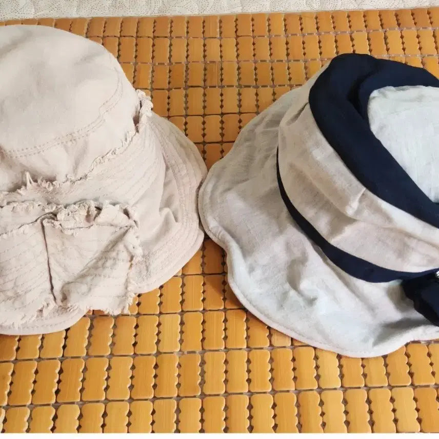 [BUNJANG] Aigle Women's Cotton Bucket Hats (Set of 2) / 백화점 구매 모자 2개 각각. s사이즈~에이글