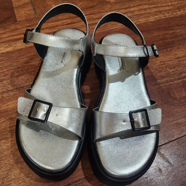 [BUNJANG] Spigen Silver Buckle Platform Sandals / 슈펜 실버 버클 플랫폼 샌들