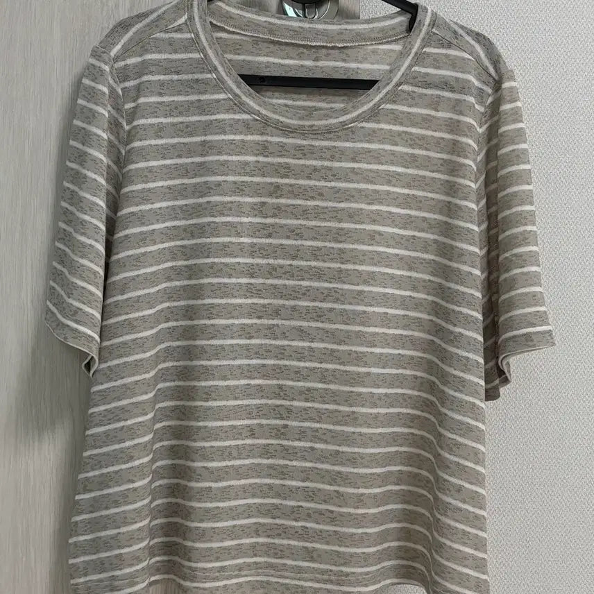 [BUNJANG] Women's Stripe Cooling T-Shirt / 여성 쿨 티셔츠