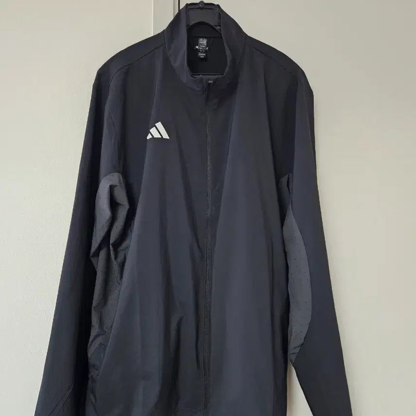 [BUNJANG] Adidas Essential Lightweight Waterproof Windbreaker Jacket L / 아디다스 에센셜 경량 방수 바람막이 재킷 L