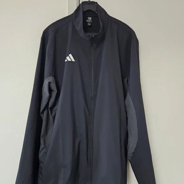 [BUNJANG] Adidas Essential Lightweight Waterproof Windbreaker Jacket L / 아디다스 에센셜 경량 방수 바람막이 재킷 L