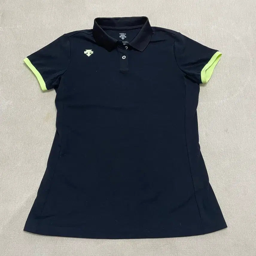 [BUNJANG] Descente Short Sleeve Polo T-Shirt Women's Size 90 / 데상트 반팔 카라티 여성 90