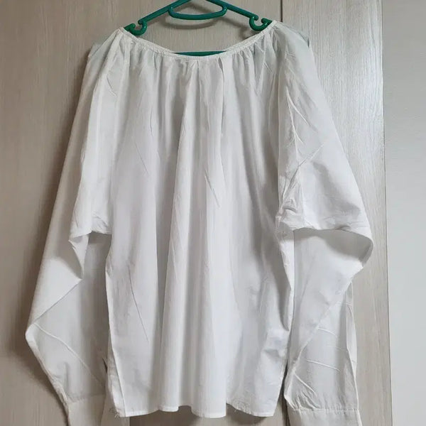 [BUNJANG] Acme Backless White Blouse / 애크미 백리스 화이트 블라우스