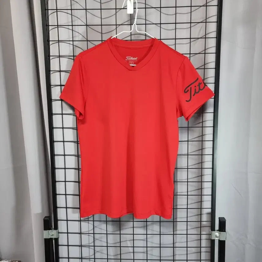 [BUNJANG] Titleist Women's V-Neck Performance Spandex Short Sleeve Golf T-Shirt / 타이틀리스트 골프 반팔 티셔츠 여성 V넥 기능성 스판 반팔티 85 S