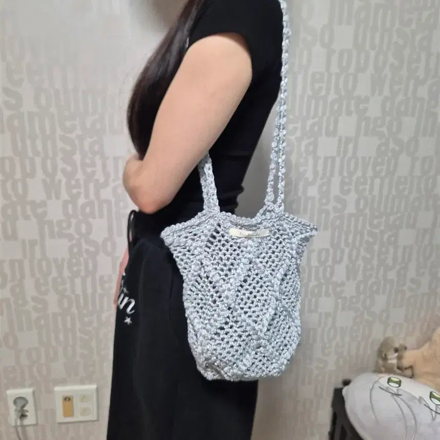 [BUNJANG] Sparkling Grey Knit Shoulder Bag / 반짝반짝 그레이 니트 숄더백