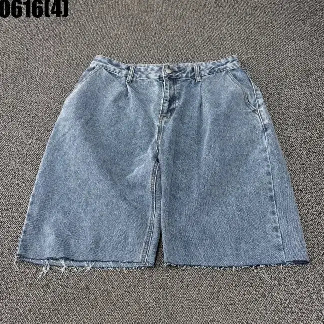 [BUNJANG] TOFFEE Denim Shorts L / TOFFEE 청바지 반바지 숏팬츠 L 0616