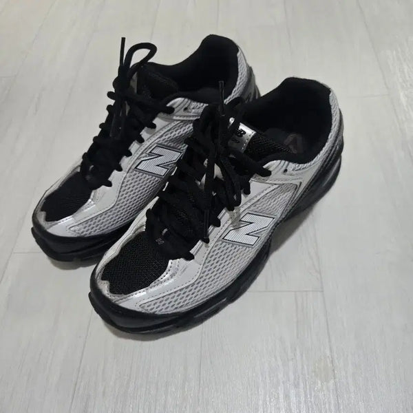 [BUNJANG] New Balance U508BG Grey Matter Black 245 / (5번 착용) 뉴발란스 U509BG 245