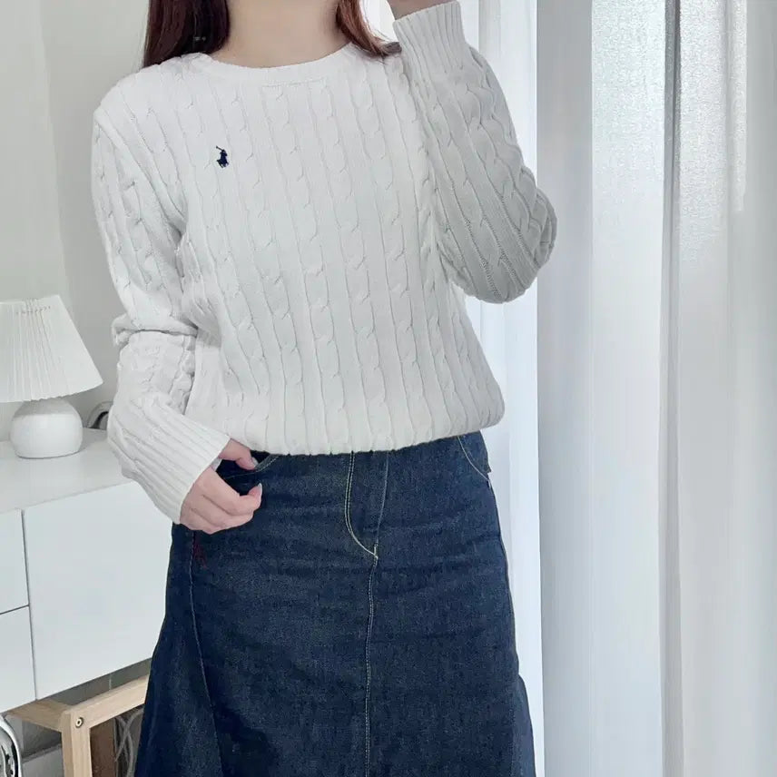 [BUNJANG] Polo Ralph Lauren White / Navy Pony Cable Knit Round Neck Sweater L / 폴로 화이트 / 네이비포니 꽈배기 라운드 니트 [ L ]