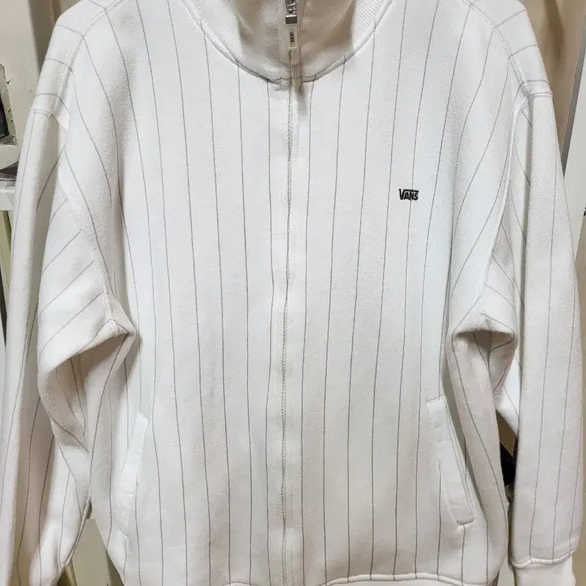 [BUNJANG] Vans Jersey Jacket (Unisex) / 반스 봄여름 져지자켓(남여공용)
