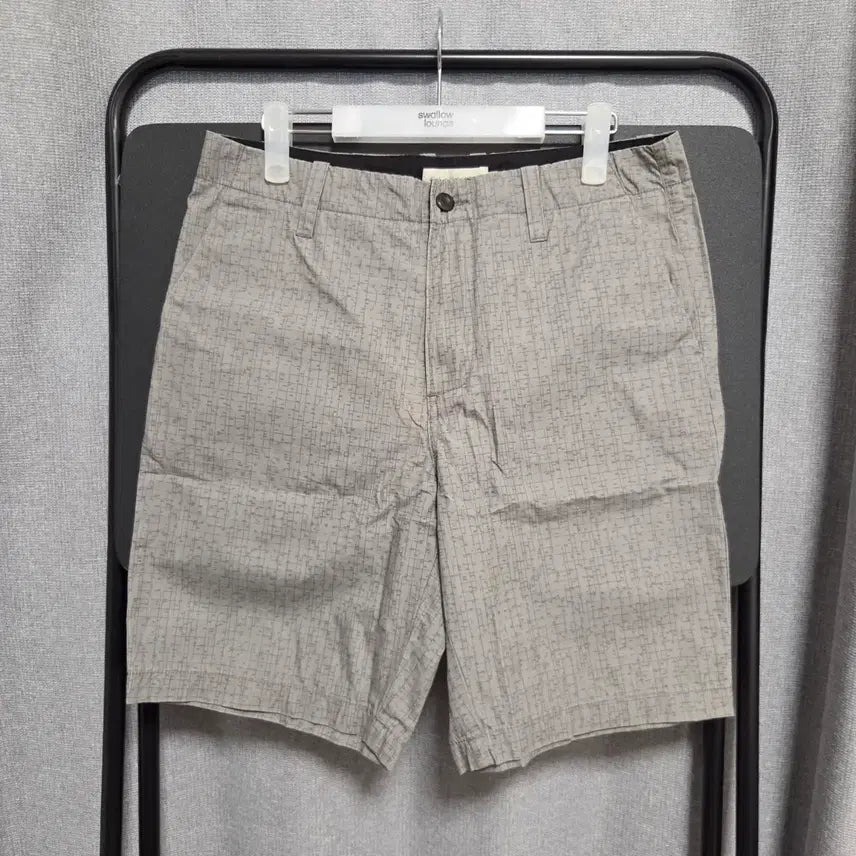 [BUNJANG] Calvin Klein Grey Half Pants Shorts Size 31-32 / CK 캘빈 클라인 하프팬츠 반바지 31-32