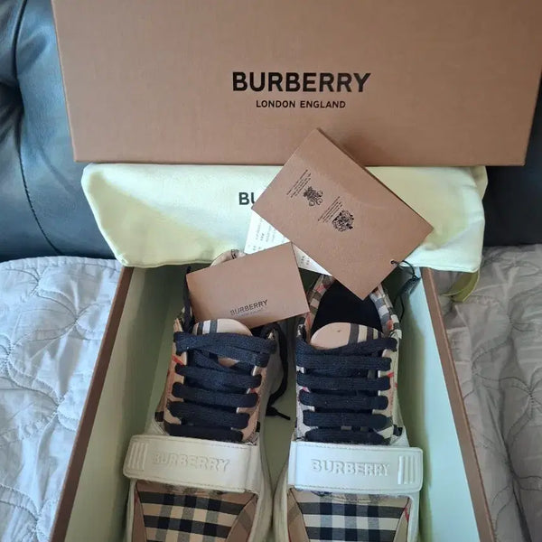 [BUNJANG] Burberry Check Sneakers / 버버리 체크 스니커즈
