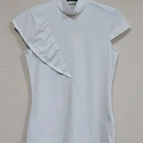 [BUNJANG] St. Andrews Women's Short Sleeve T-Shirt (Light Grey, XS) / 세인트앤드류스 여성 언발란스 소매 반팔티셔츠 (새상품)