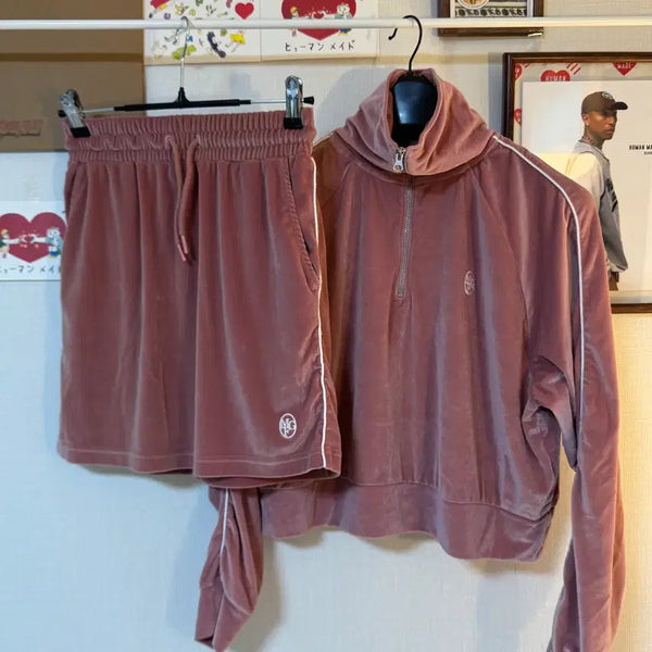[BUNJANG] Marithe Francois Girbaud x Victoria Shoes Cropped Velvet Setup / 마리떼 프랑소와저버 x 빅토리아 슈즈 크롭 벨벳 셋업