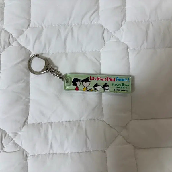[BUNJANG] Snoopy Tokyo Yamanote Line Subway Keychain / 스누피 도쿄 야마노테 지하철 키링