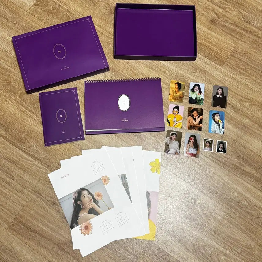 [BUNJANG] IU 2019 Season's Greetings / 2019 아이유 시즌그리팅 판매합니다. (상태 양호!!!!)