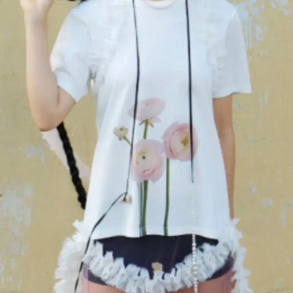 [BUNJANG] Twooming White Ruffle Bouquet Ranunculus T-Shirt / 투밍 화이트 러플 부케 라넌큘러스 티셔츠