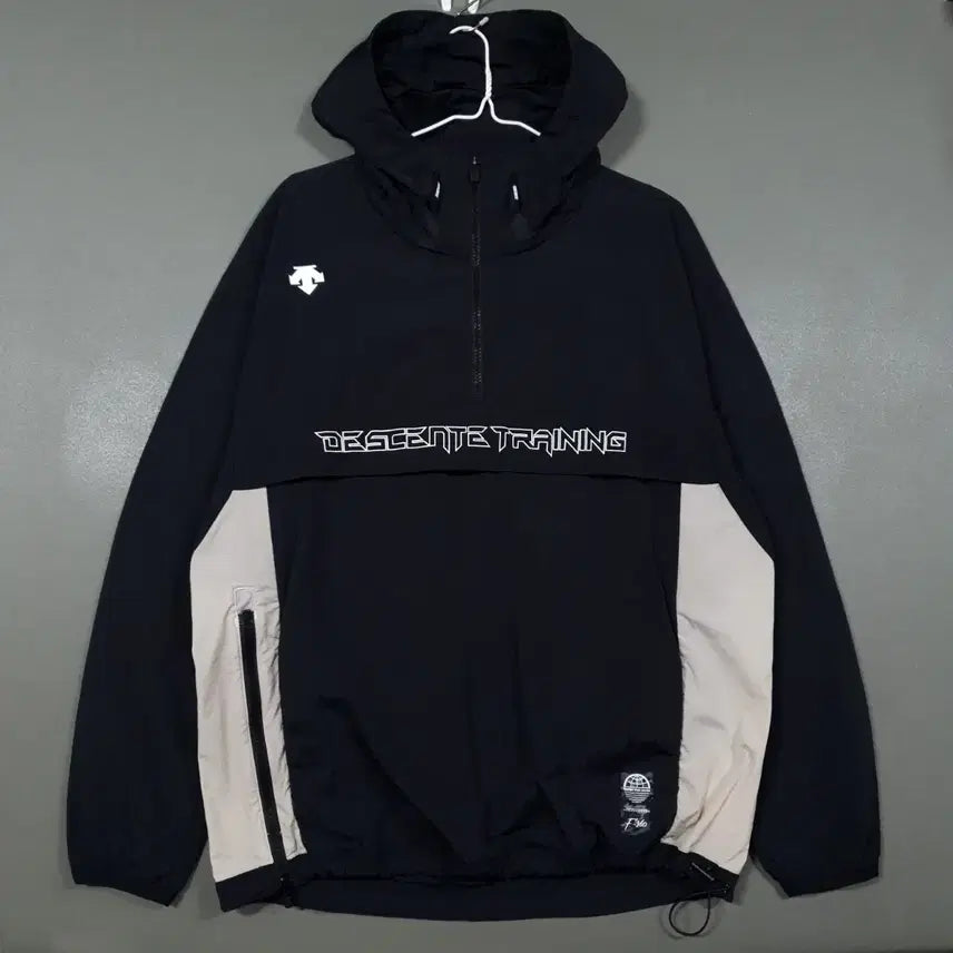 [BUNJANG] Descente Intense Training Quick Open Woven Warm-up Anorak Jacket Black / 100) 데상트 신형 인텐스 트레이닝 퀵오픈 우븐 웜업 아노락자켓 블랙