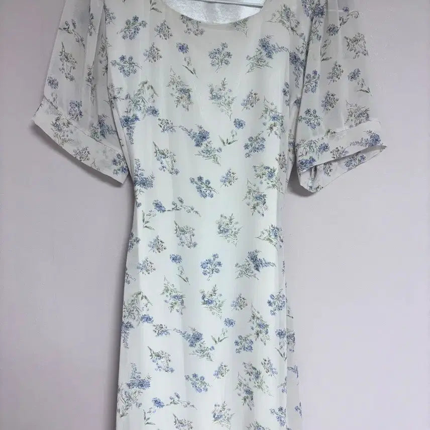 [BUNJANG] Mini Dress with Back Ribbon / 미니 원피스