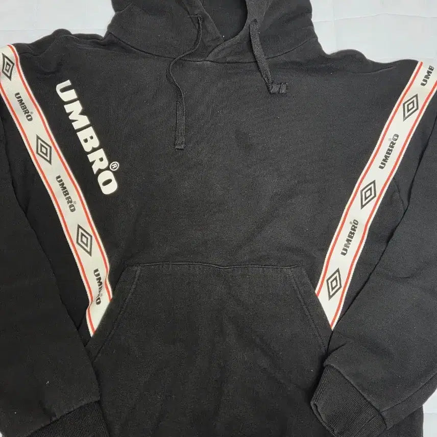 [BUNJANG] Umbro Logo Tape Hoodie / 엄브로 후드티