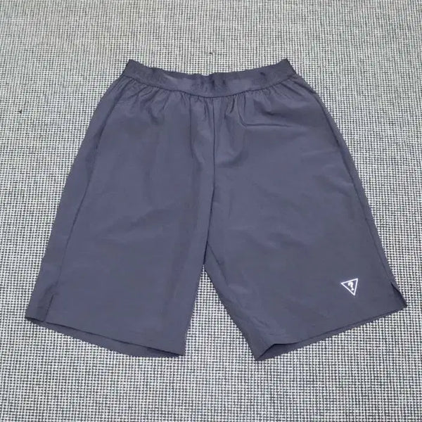 [BUNJANG] Guess Cool Shorts Size 100 / 게스 시원한 반바지 100