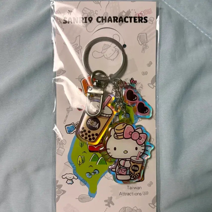 [BUNJANG] Sanrio Hello Kitty Taiwan Landmark Bubble Tea Keychain / 대만 명소 버블티 산리오 헬로키티 키링 기념품