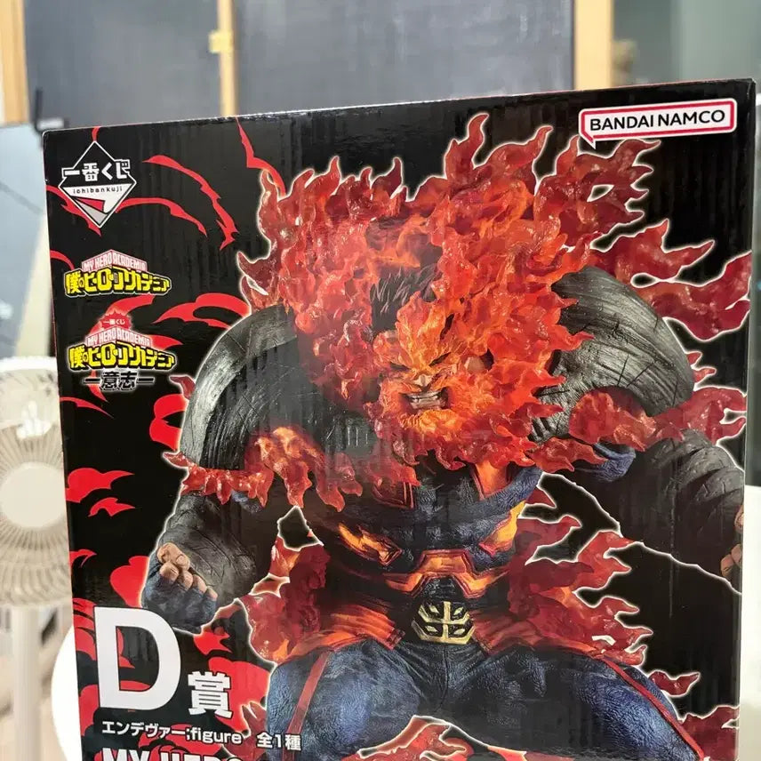 [BUNJANG] My Hero Academia Endeavor D Award Figure (Sealed) / (미개봉)나히아 엔데버 D상 피규어
