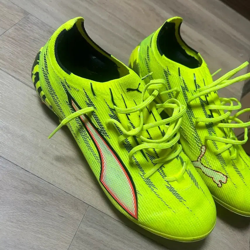 [BUNJANG] Puma Ultra 6 Ultimate FG Soccer Cleats 255mm / 푸마 울트라 6 얼티메이트 255mm (거의 새거)
