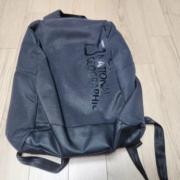 [BUNJANG] National Geographic Authentic Backpack / 4. 내셔널 지오그래픽 정품 백팩 가방 판매합니다