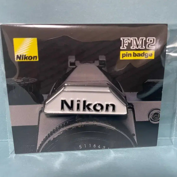 [BUNJANG] Limited Edition Nikon FM2 Front Cover Pin Badge / 한정판 니콘 FM2 프론트 커버 핀 뱃지