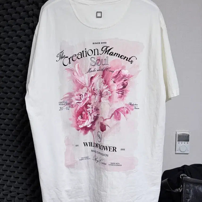 [BUNJANG] Wooyoungmi Flower T-shirt Ivory Size 52 / 우영미 플라워 티셔츠 아이보리 52사이즈