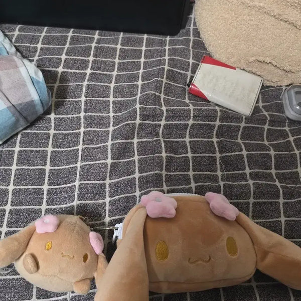 [BUNJANG] Cinnamoroll Mocha Pouch & Mochi Squishy Keychain Set / 시나모롤 모카 파우치, 모카 모찌 말랑이 키링