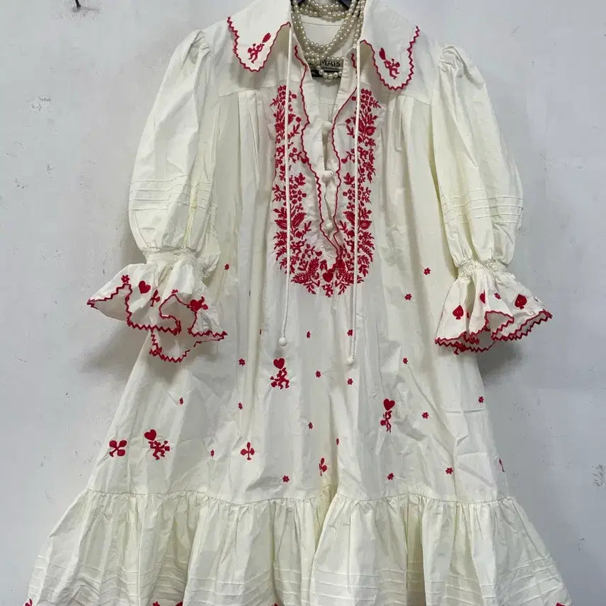 [BUNJANG] Alemais Embroidered Dress with Frills, Bohemian Mood / N6467 ALEMAIS 알레마이스 자수 원피스.프릴.면.보헤미안무드