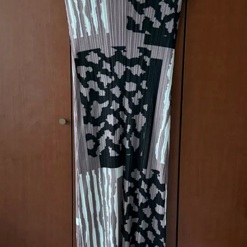 [BUNJANG] Pleated Sleeveless Dress / 플리츠 원피스
