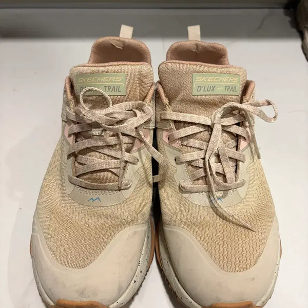 [BUNJANG] Skechers D'LUX Trail Running Shoes Women's Size 260 / 스케쳐스 D'LUX 트레일화 여성 운동화 260
