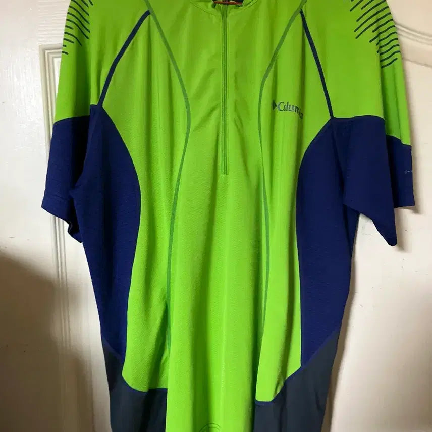 [BUNJANG] Columbia Functional Short Sleeve T-Shirt (Lime/Navy) / 컬럼비아 기능성 반팔 티셔츠 라임/네이비